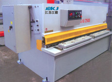 競(jìng)爭(zhēng)日趨猛烈的折彎機(jī)市場(chǎng)如何提升競(jìng)爭(zhēng)力呢